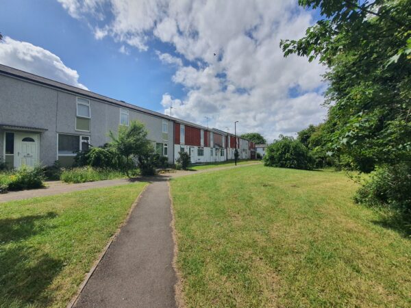 Carnbroe Avenue, Binley, CV3