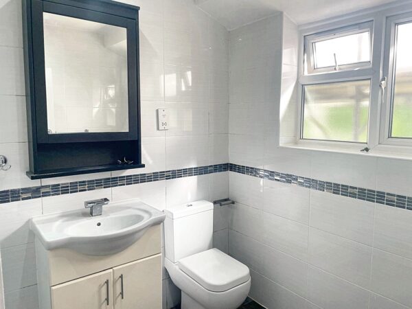 Park Lane, Harrow, HA2