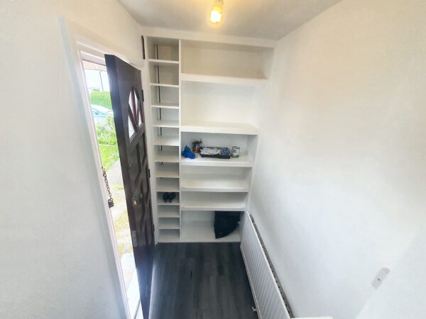 Laleham Avenue, London, NW7