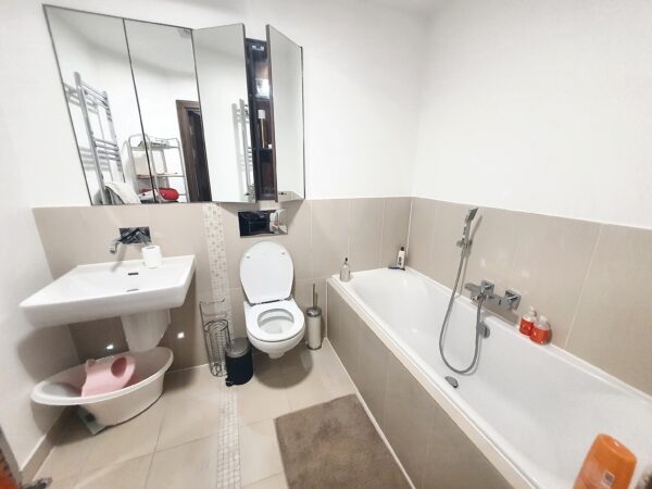 Kings Mill Way, Denham, UB9