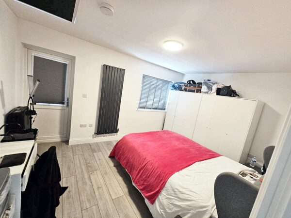 82 Old Ruislip Road, Northolt, UB5