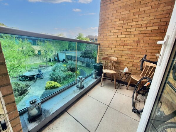 Reservoir Road, Ruislip, HA4