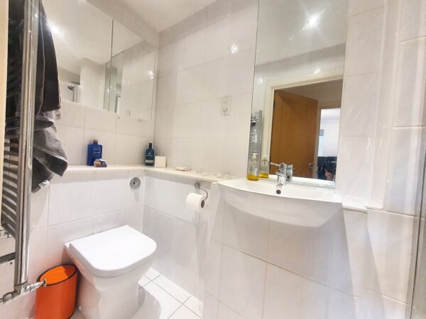 Reservoir Road, Ruislip, HA4