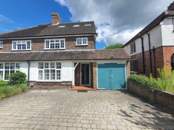 Daryngton Drive, Guildford, GU1