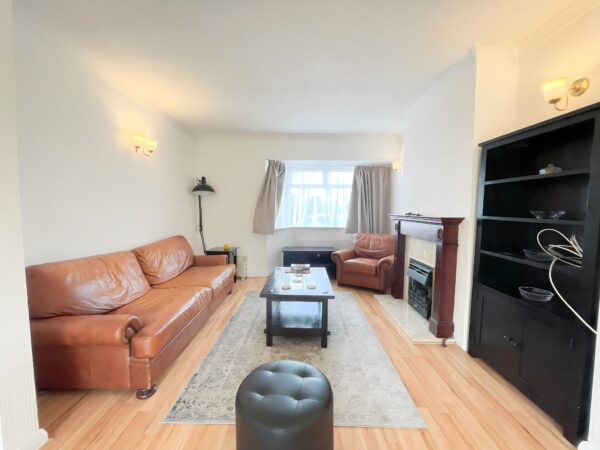 Northfields Road, London, W3