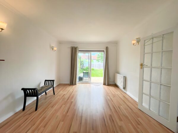 Northfields Road, London, W3