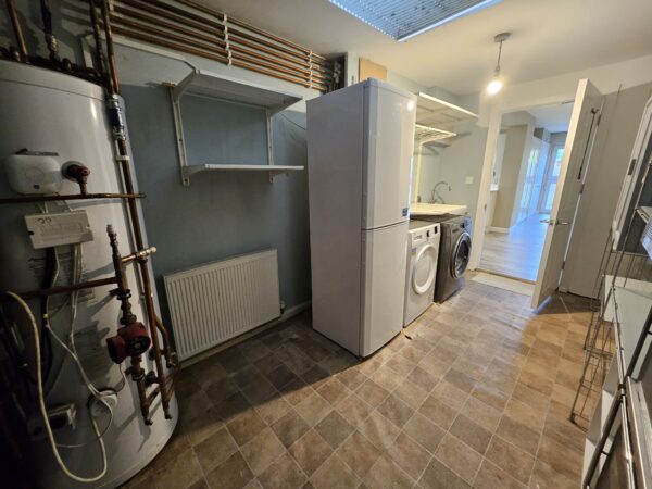 Daryngton Drive, Guildford, GU1