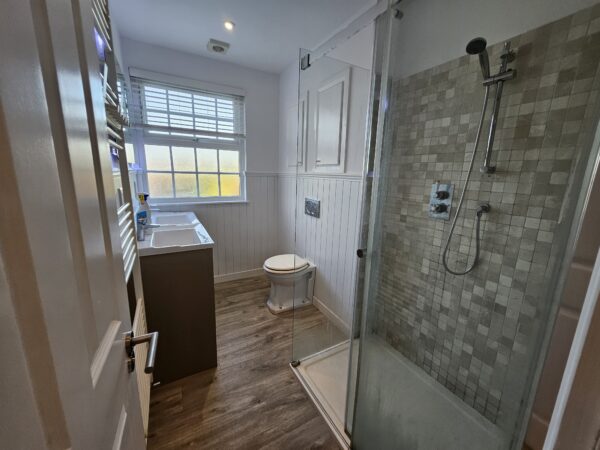 Daryngton Drive, Guildford, GU1