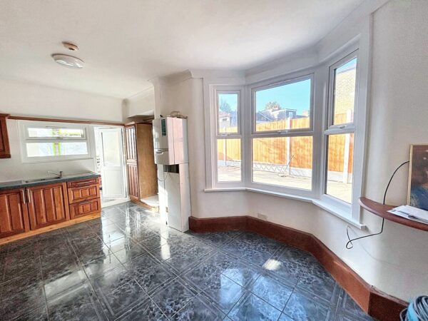 Plashet Grove, London, E6