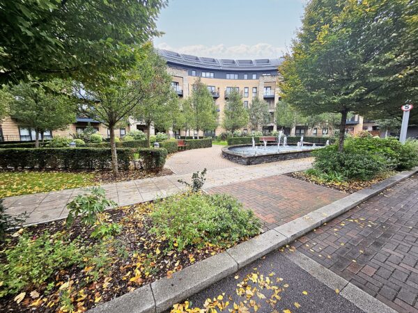 Howard Road, Stanmore, HA7