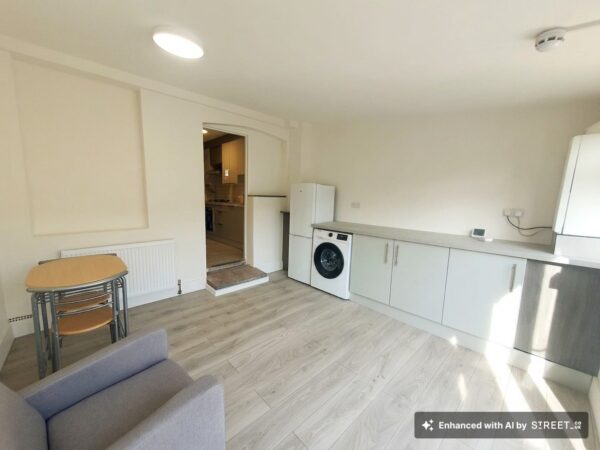 45 Tudor Road, Hayes, UB3