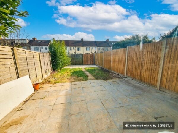 45 Tudor Road, Hayes, UB3