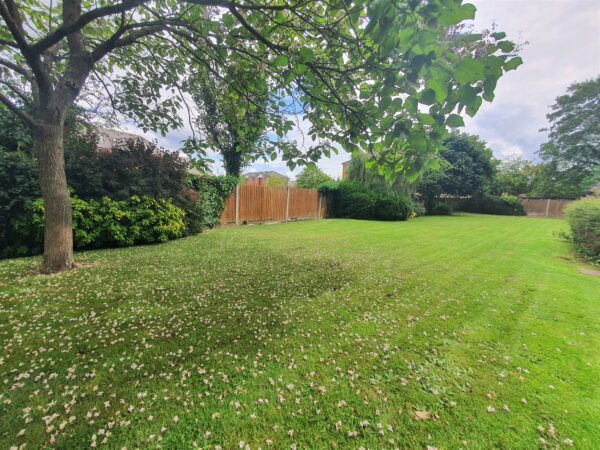 Park View Close, Windsor Court Park View Close, AL1