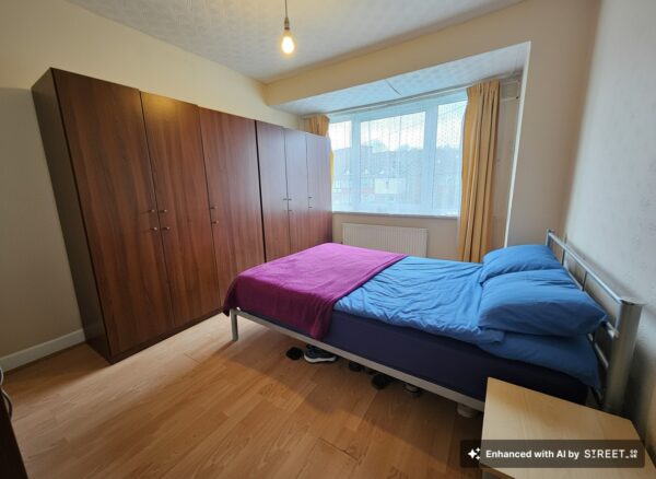 Rushgrove Avenue, London, NW9