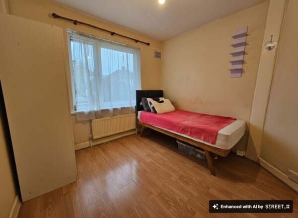 Rushgrove Avenue, London, NW9