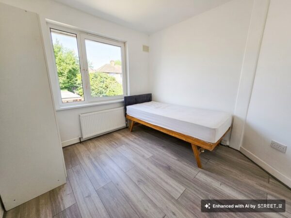 Rushgrove Avenue, London, NW9