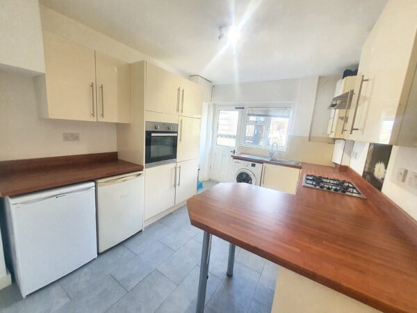 High Mead, Harrow, HA1